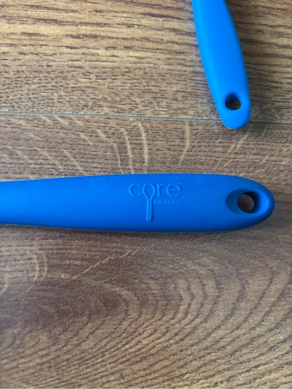 Kitchen utensils (spatulas)